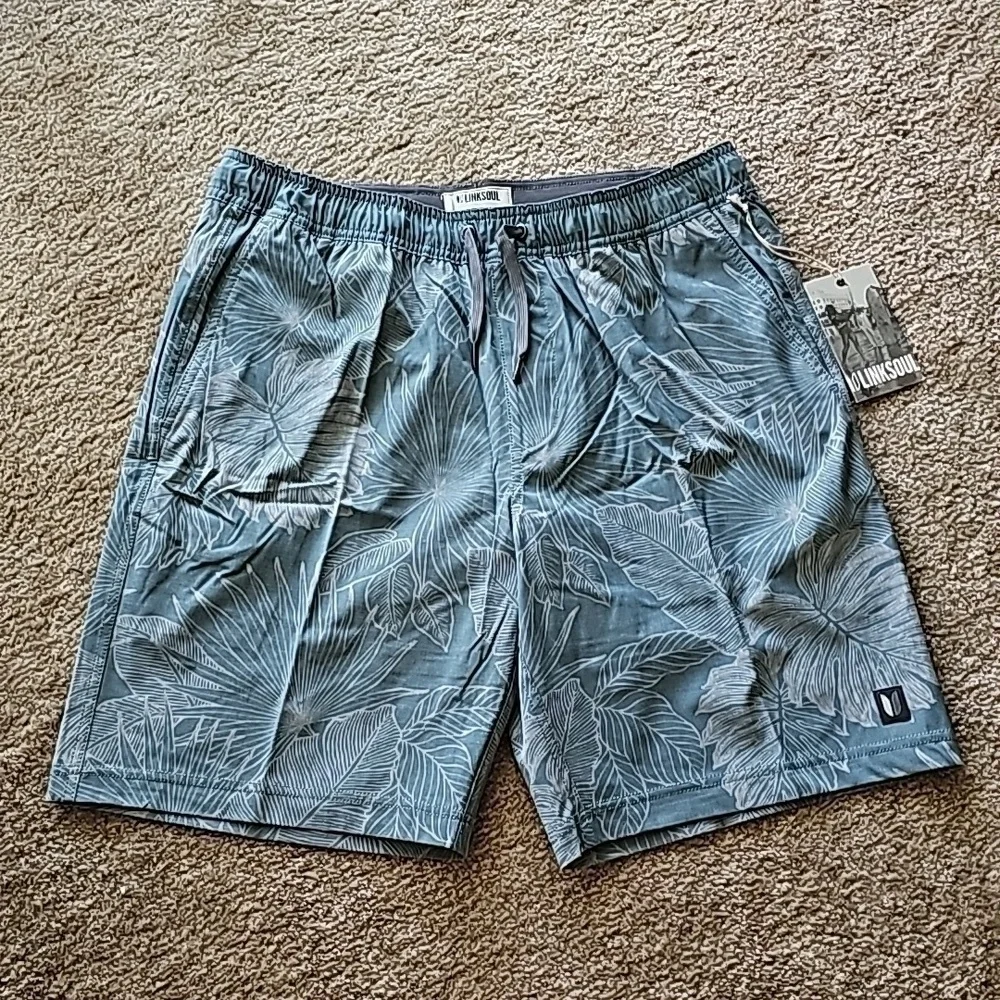 Linksoul Saturday Short Large Storm NWT